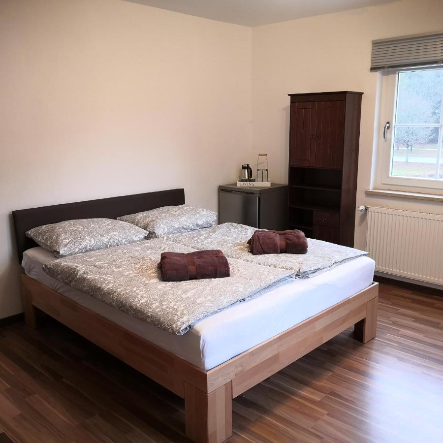 Deuerling Ferienhaus Am Bach Mit Grossem Garten מראה חיצוני תמונה