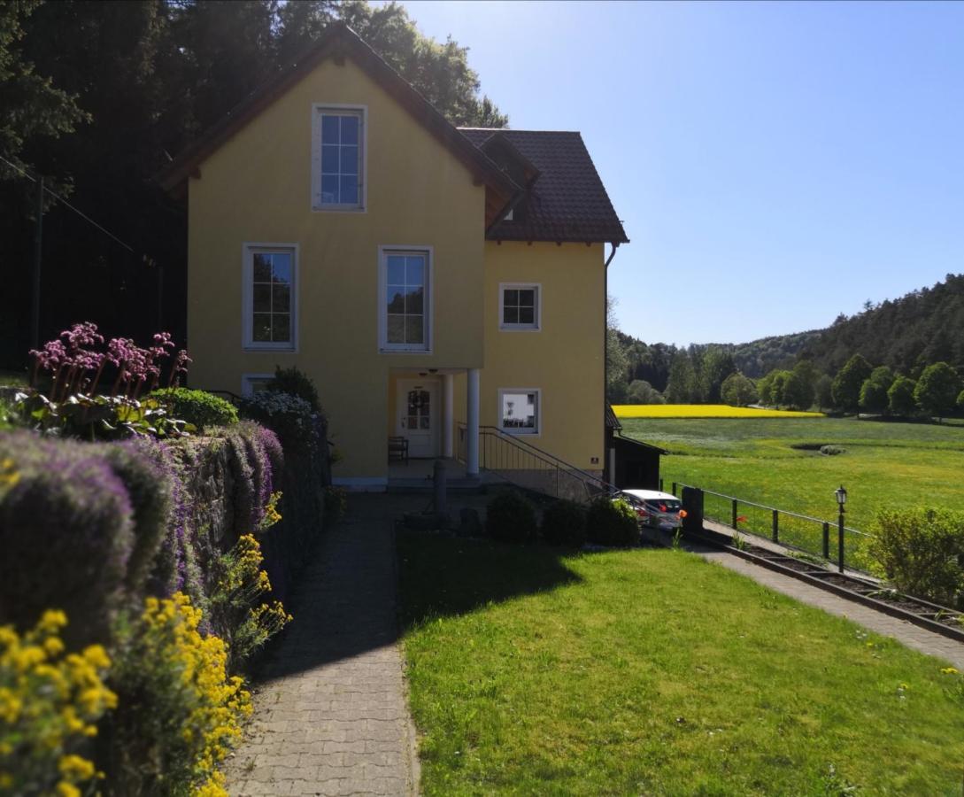 Deuerling Ferienhaus Am Bach Mit Grossem Garten מראה חיצוני תמונה